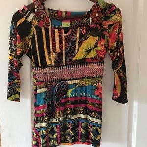 Save the queen beautiful top